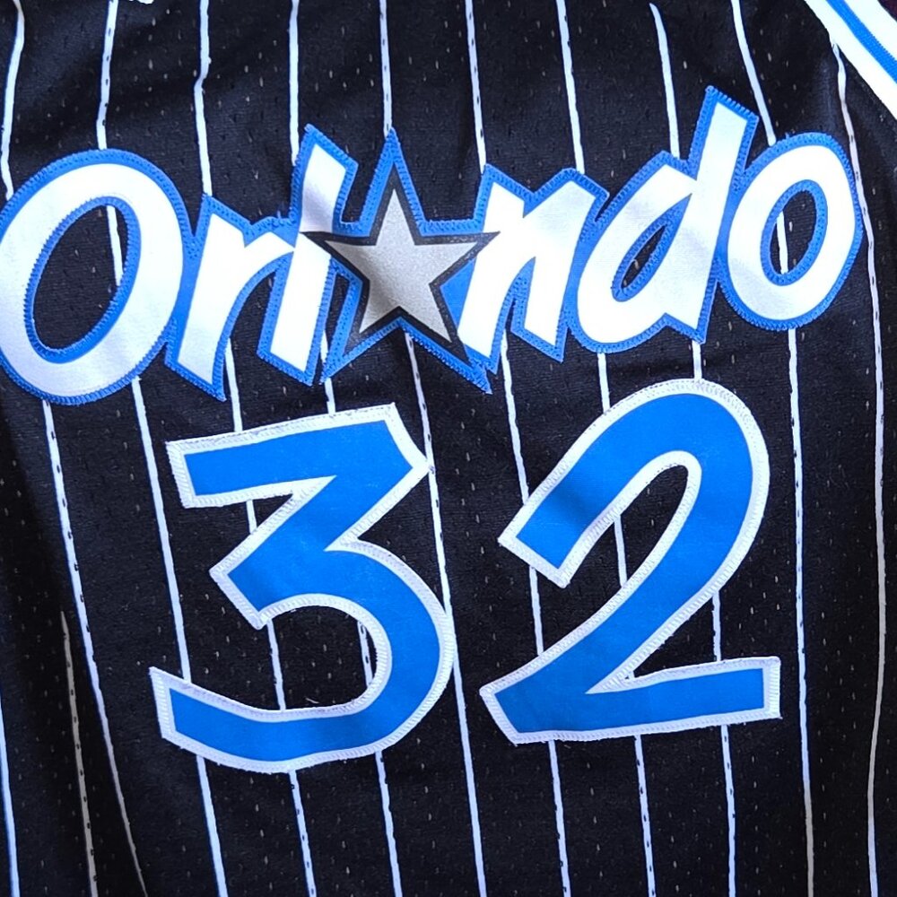 Orlando Magic NBA jersey.